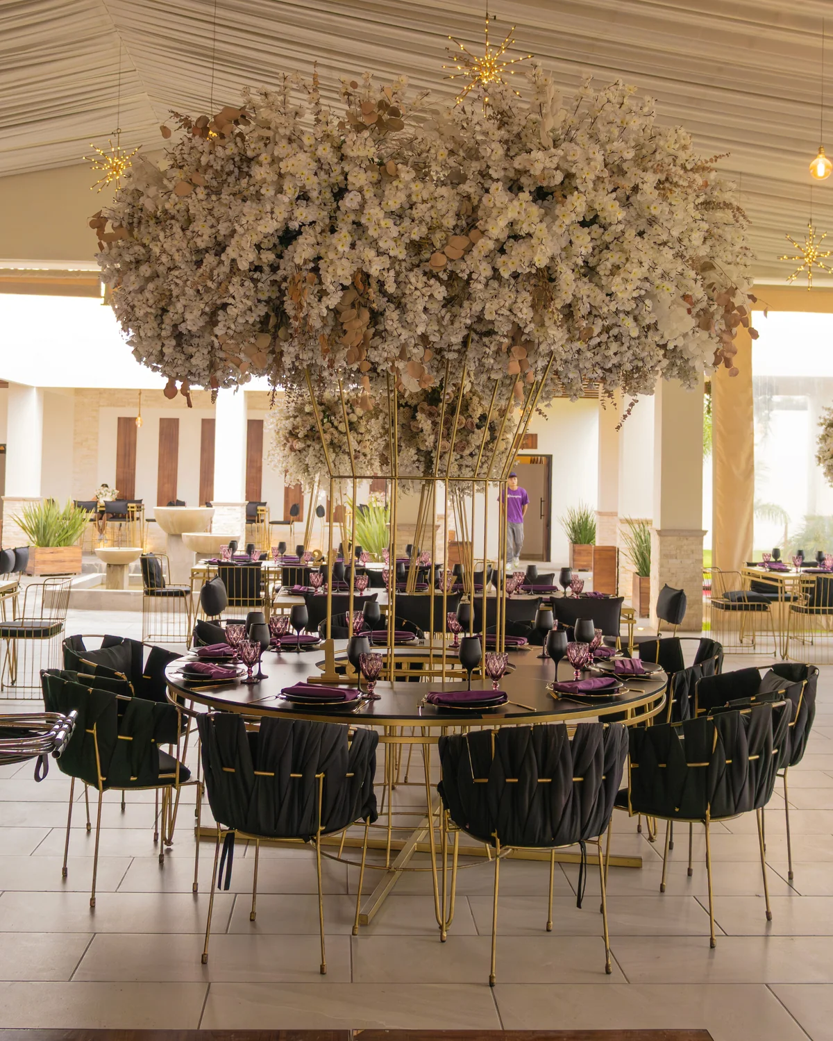 Ambiente sofisticado de producción de gala